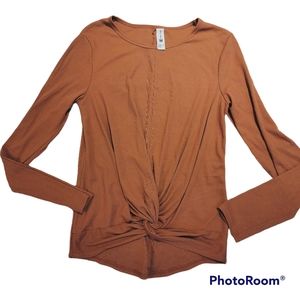 All in Motion Medium Athletic Top